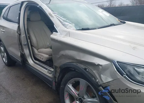 2017 Lincoln Mkc Premiere z USA, uszkodzony, nr VIN 5LMCJ1C94HUL54109